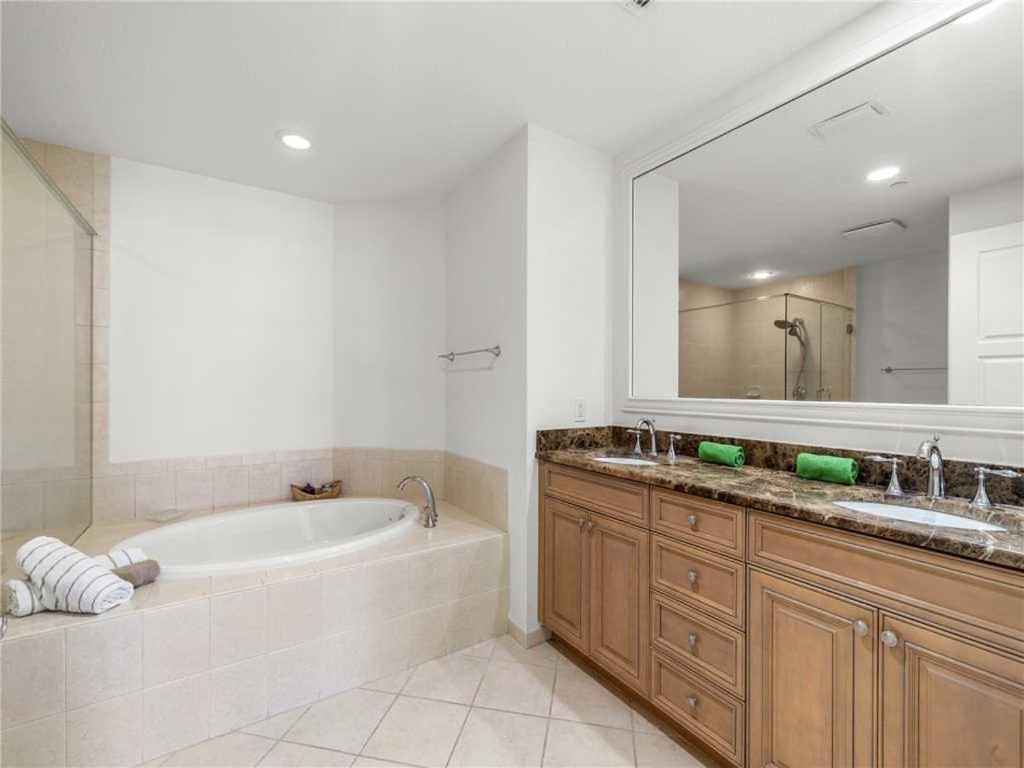 Sand Pearl 1406, 2 Bedrooms, Diamond Rated, Pool, Gym, Sleeps 6 클리어워터 비치 외부 사진