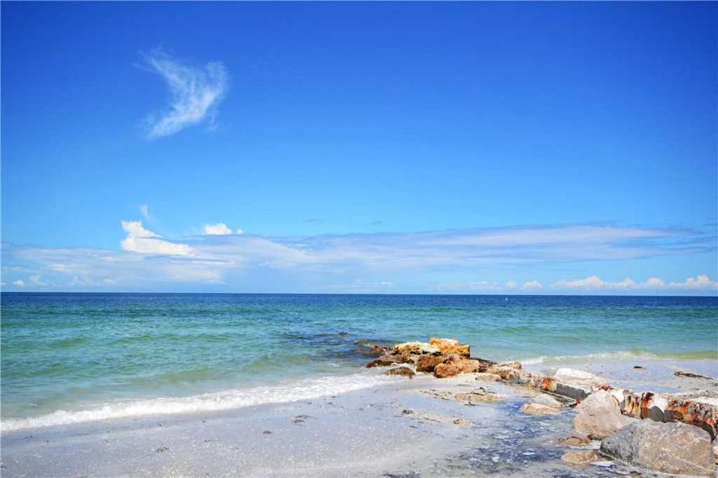 Sand Pearl 1406, 2 Bedrooms, Diamond Rated, Pool, Gym, Sleeps 6 클리어워터 비치 외부 사진